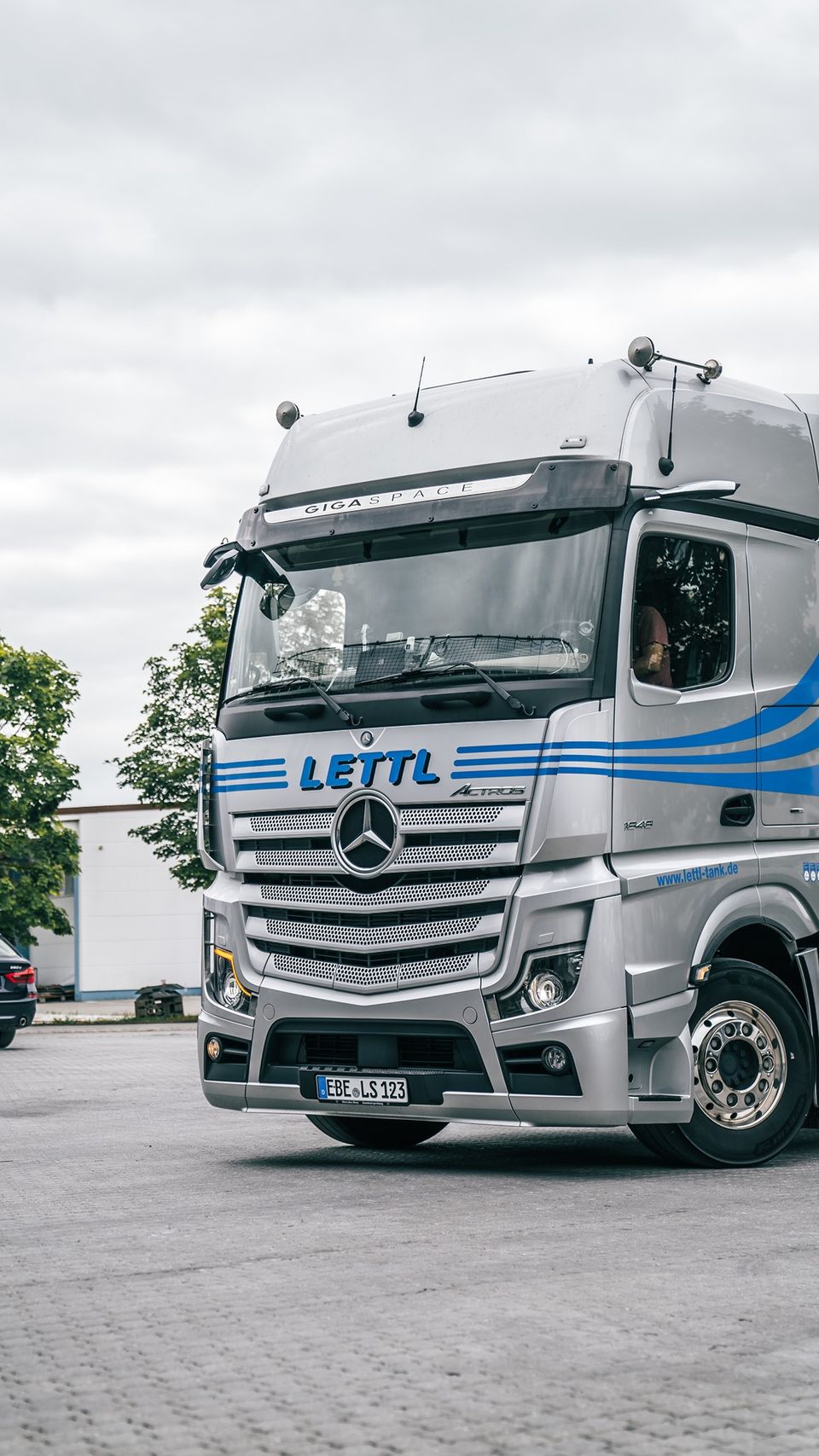 LKW – wir stemmen Eure Versorgung